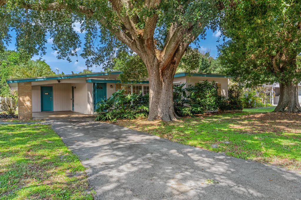 2456 Cortez Avenue, Vero Beach