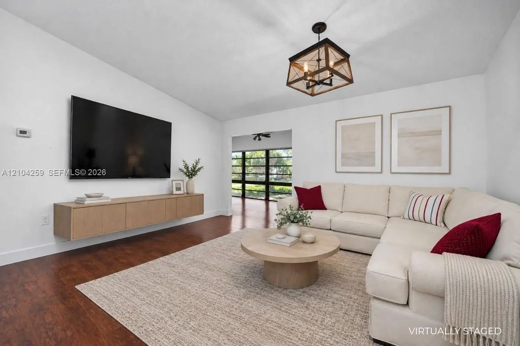 4944 Nw 102nd Avenue #204-3, Doral