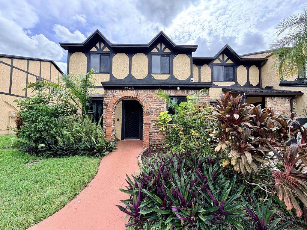 9346 Nw 49th Place, Sunrise