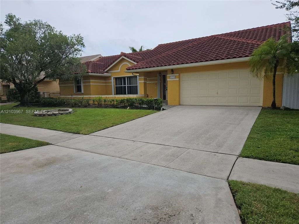 16258 Nw 12th Street, Pembroke Pines