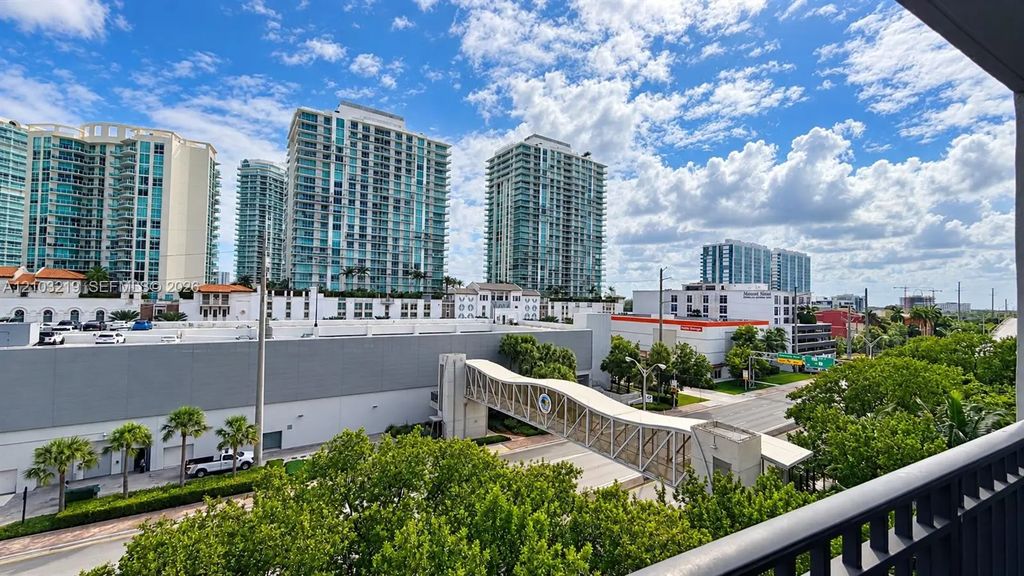 16909 N Bay Road #718, Sunny Isles Beach