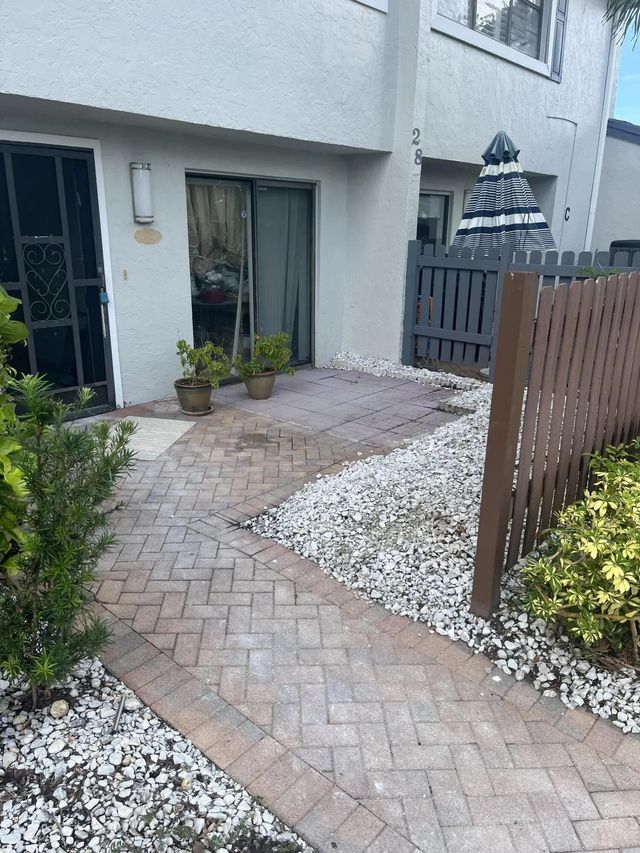 2 of 3 - 28 Southport Lane #b, Boynton Beach, FL
