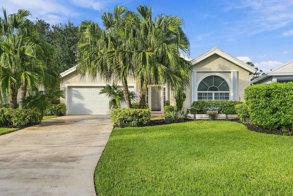 442 Sw Fairway Vista, Port St. Lucie