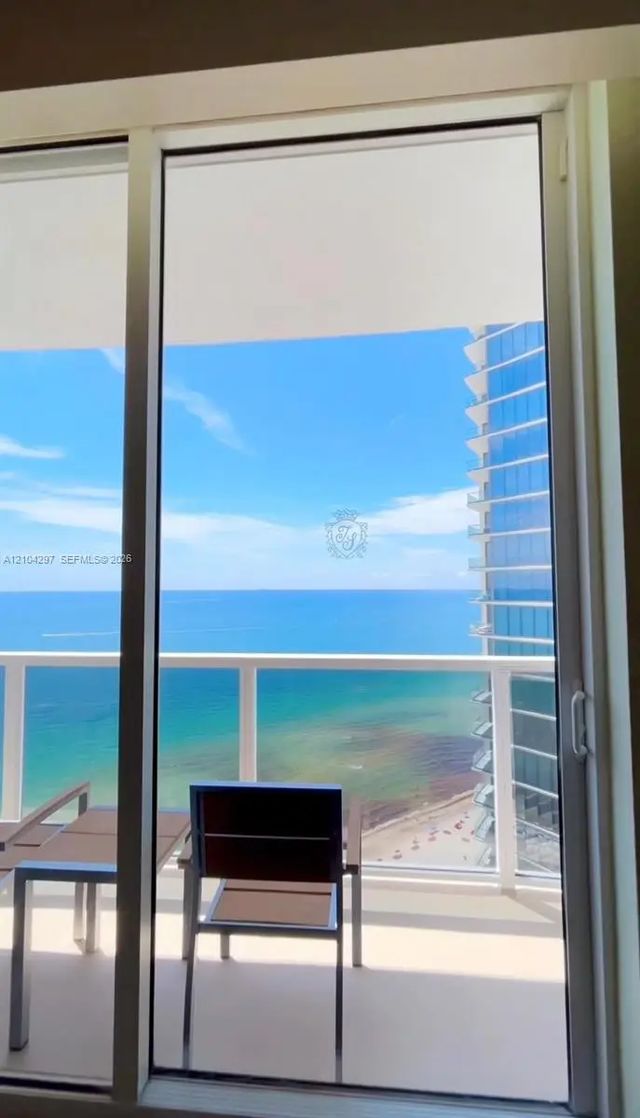 4 of 21 - 18001 Collins Avenue #1711, Sunny Isles Beach, FL