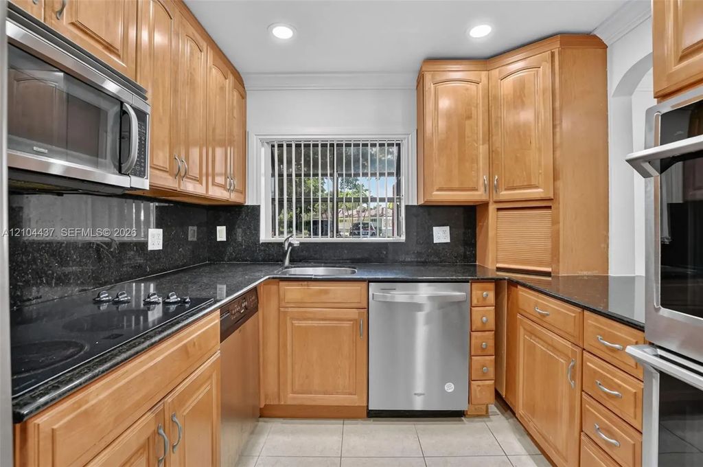 7690 Lago Del Mar Drive #407, Boca Raton