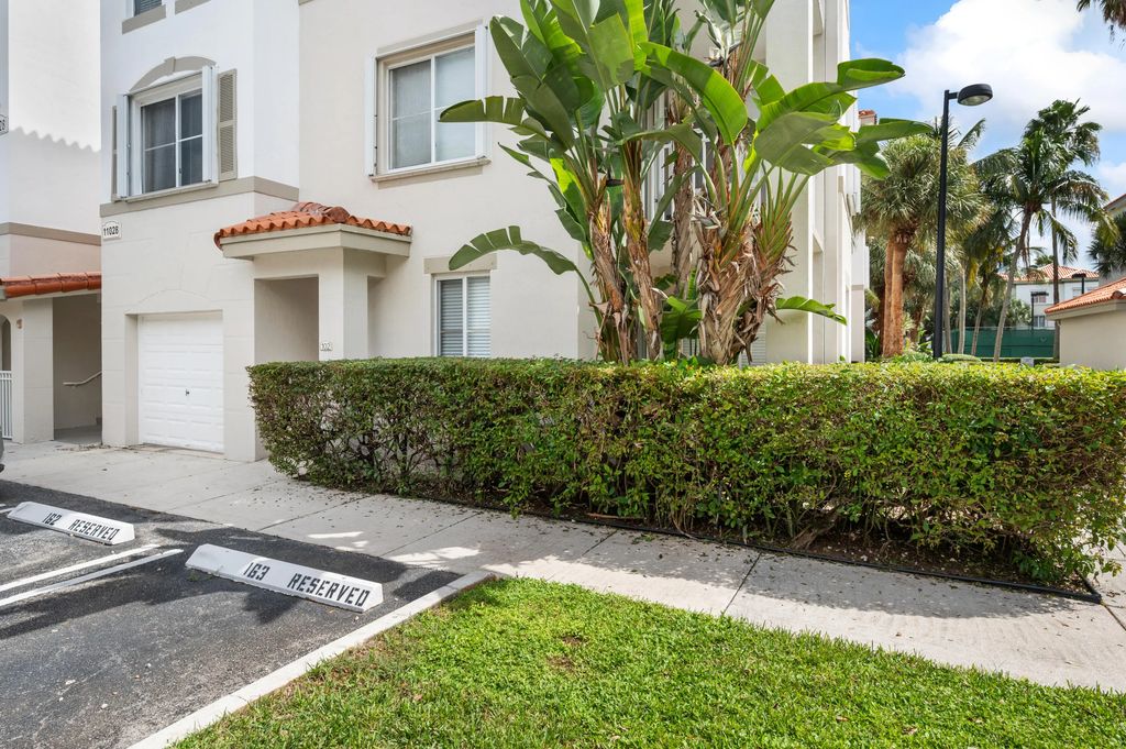 11028 Legacy Drive #102, Palm Beach Gardens