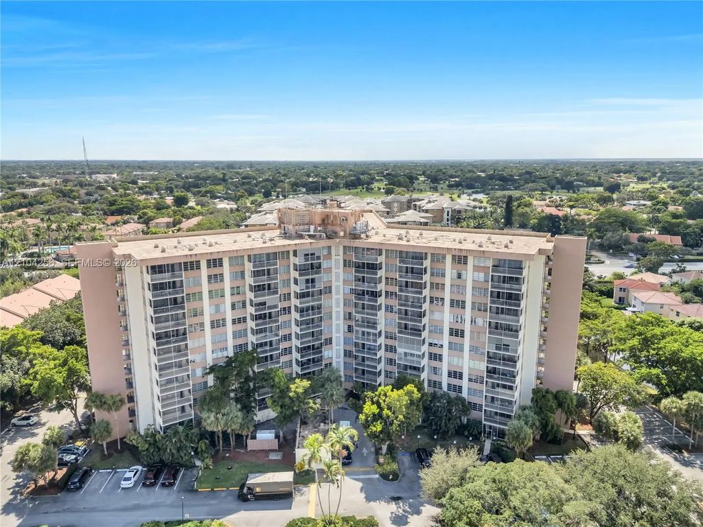 10777 W Sample Road #907, Coral Springs