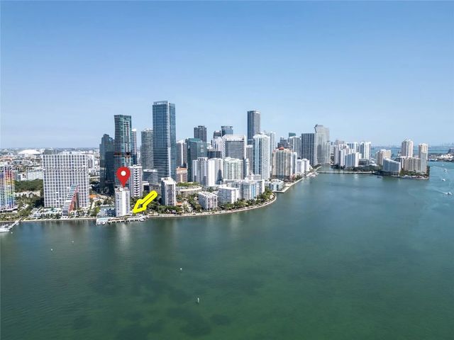 2 of 6 - 200 Se 15th Road #2s, Miami, FL