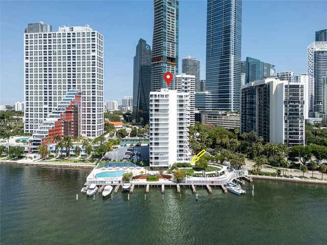 4 of 6 - 200 Se 15th Road #2s, Miami, FL