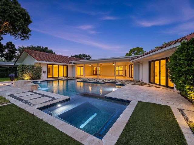 4 of 49 - 1013 Shady Lakes Circle, Palm Beach Gardens, FL