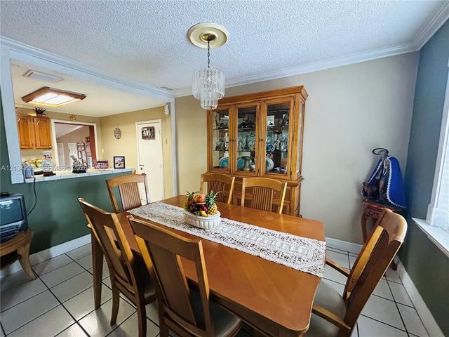 5 of 24 - 160 W 53rd Terrace, Hialeah, FL