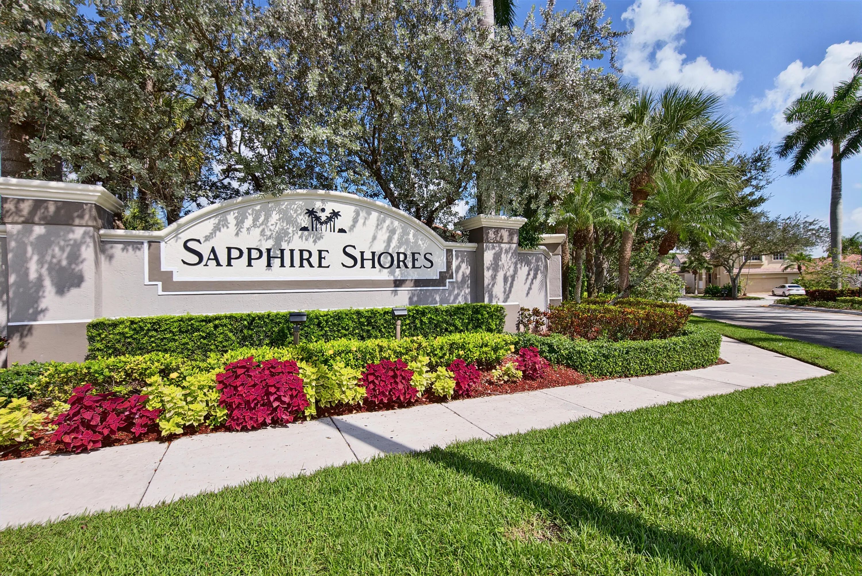 16416 Sapphire Street, Weston