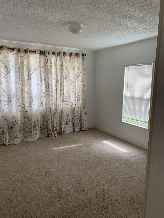 4 of 24 - 27 Mediterranean Boulevard E, Port St. Lucie, FL