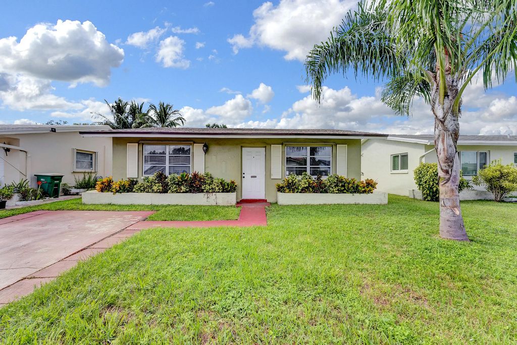 4938 Nw 54th Court, Tamarac