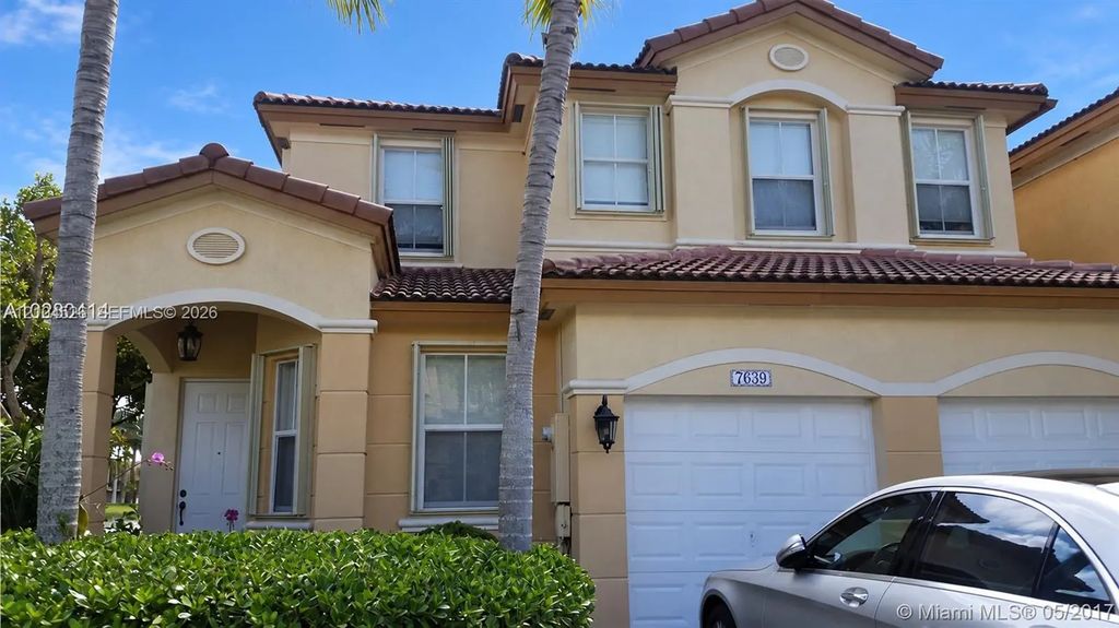 7639 Nw 113th Path, Doral