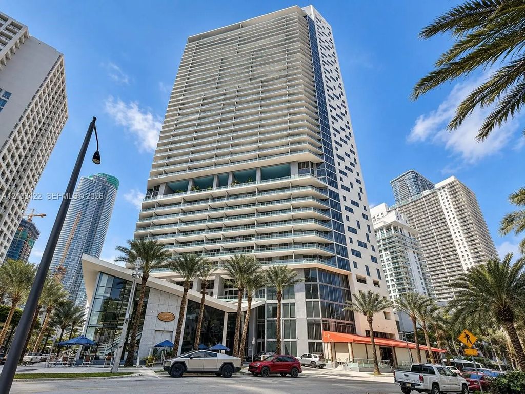 1300 Brickell Bay Drive #2112, Miami