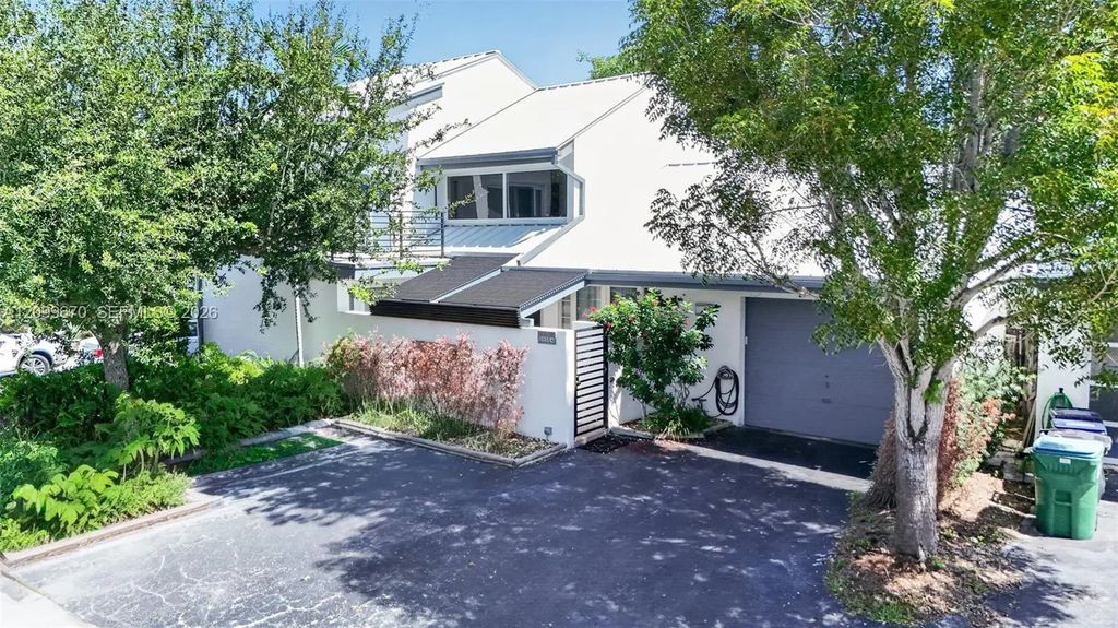 20304 Sw 85th Avenue, Cutler Bay