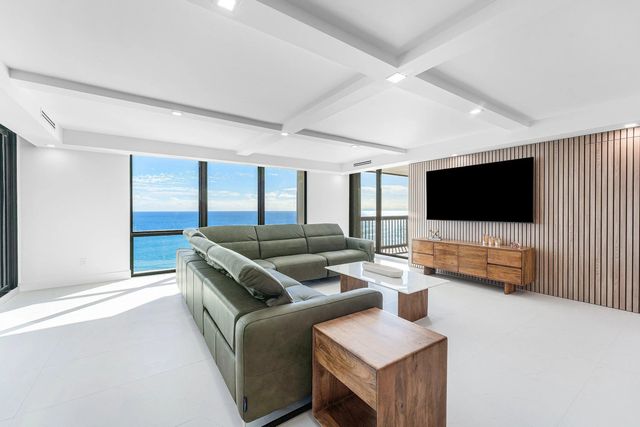 5 of 55 - 5380 N Ocean Drive #19d, Riviera Beach, FL