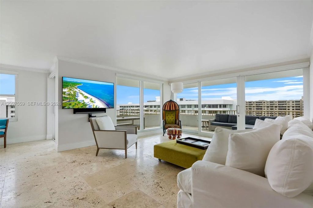 155 Ocean Lane Drive #1215, Key Biscayne