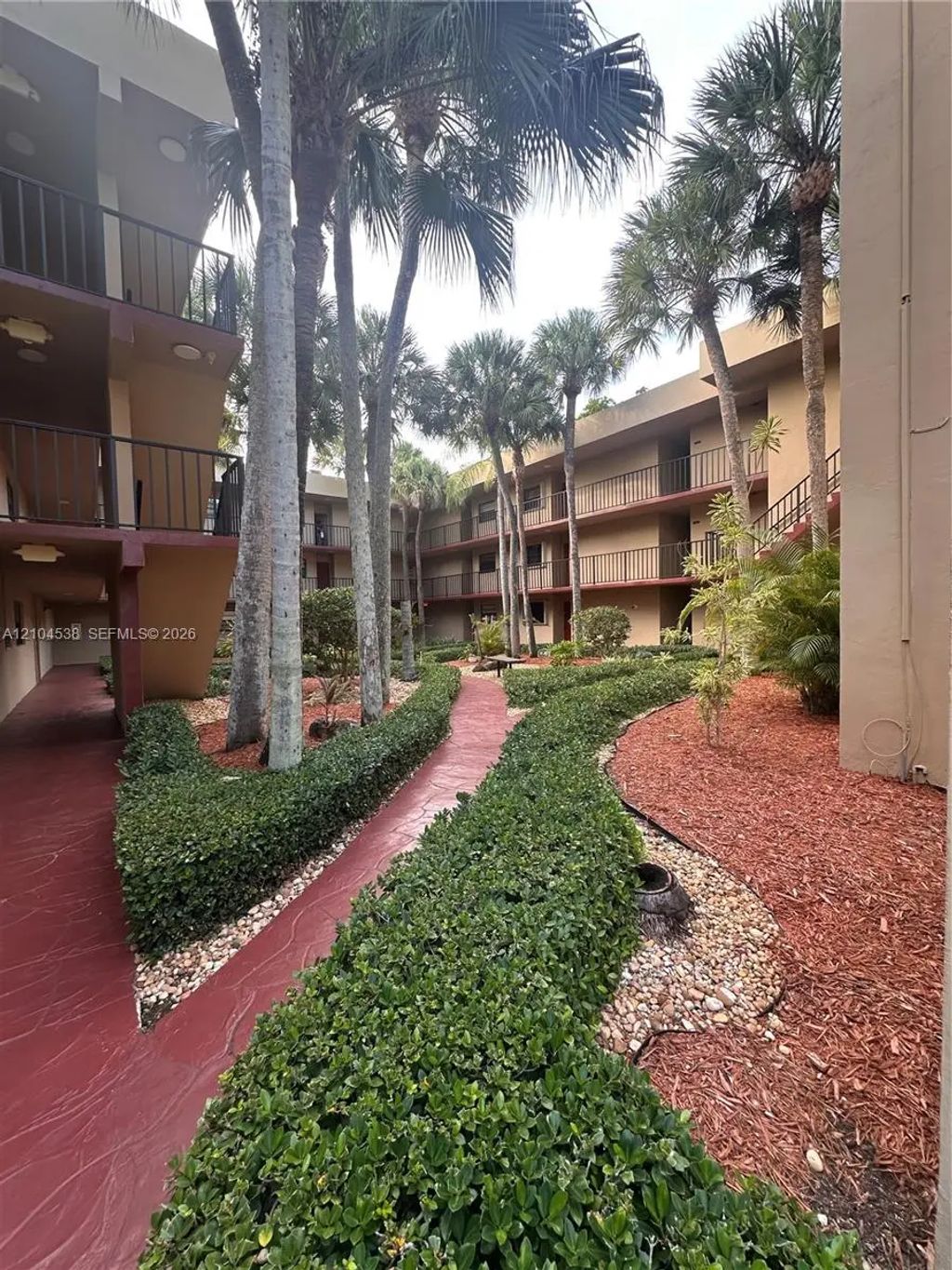 10845 Sw 112th Avenue #211, Miami