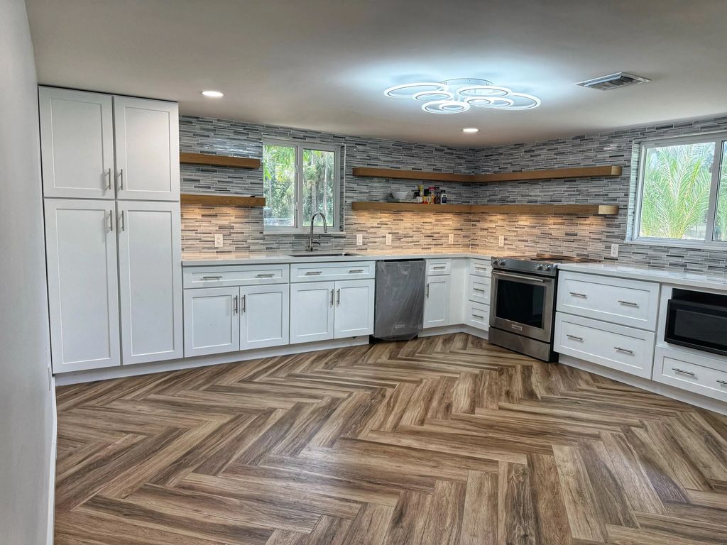 8628 Pioneer Road, West Palm Beach