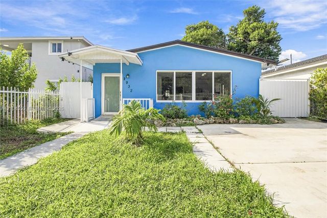 2932 Nw 58th Street, Miami
