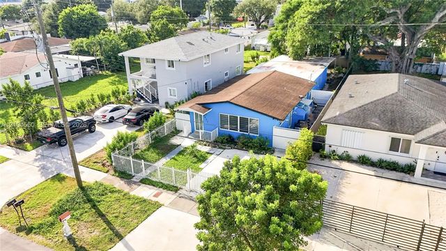 4 of 37 - 2932 Nw 58th Street, Miami, FL