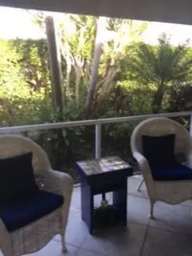 5 of 11 - 149 Moccasin Trail S, Jupiter, FL
