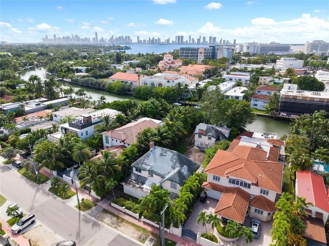 3 of 11 - 3746 Chase Avenue, Miami Beach, FL