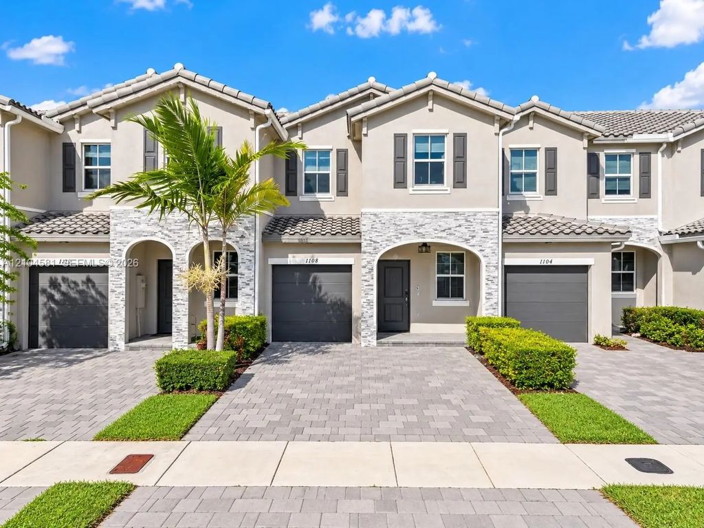 1108 Se 26th Terrace, Homestead