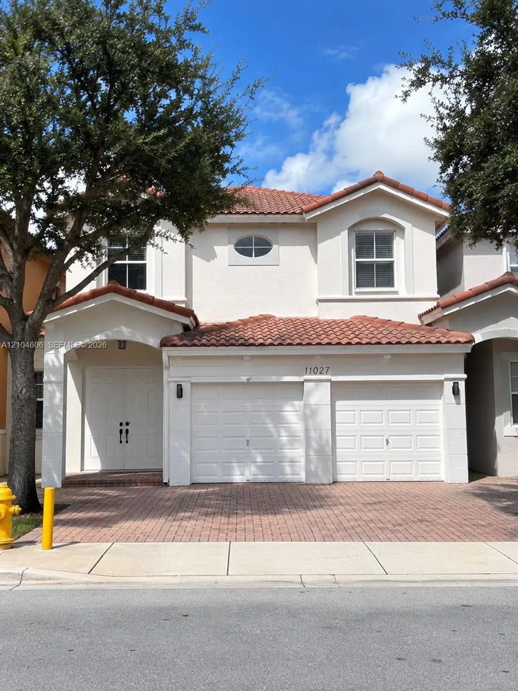 11027 Nw 86th Terrace, Doral
