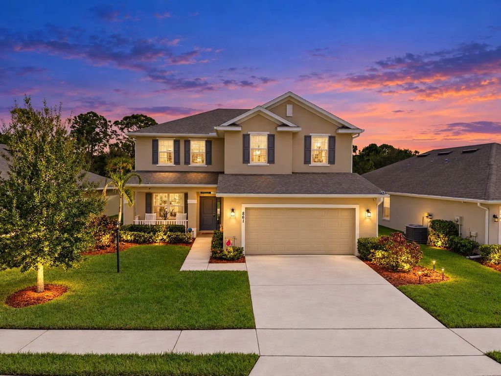 861 Ne Whistling Duck Way, Port St. Lucie