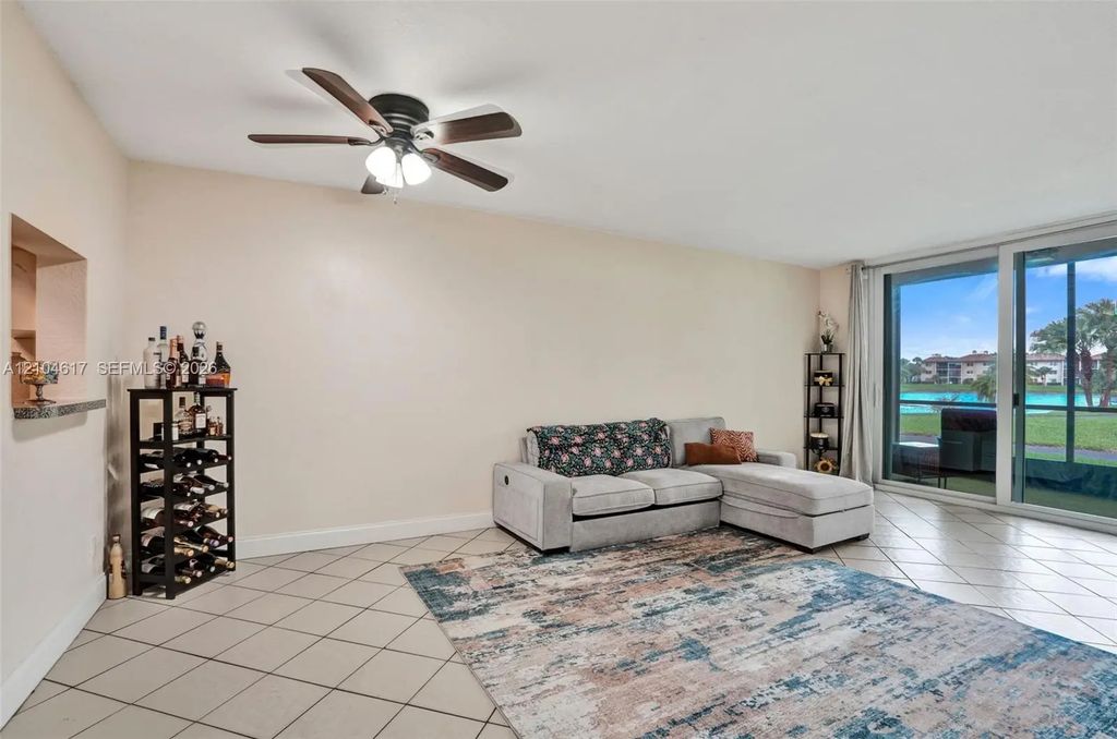 7860 Nw 50th Street #108, Lauderhill