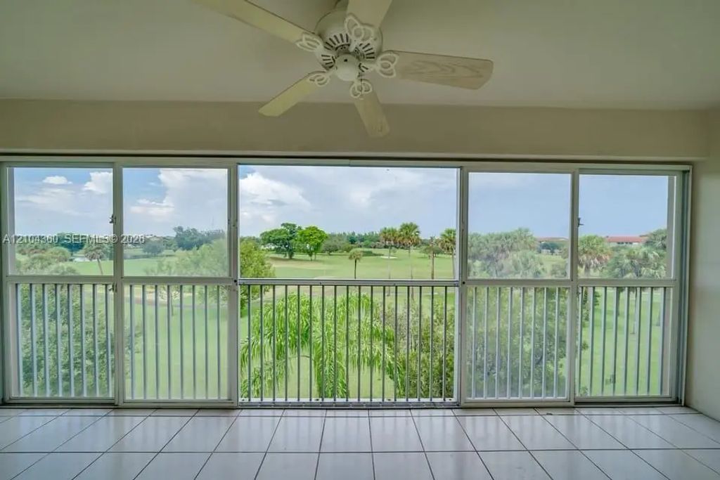 12701 Sw 13th Street #401f, Pembroke Pines