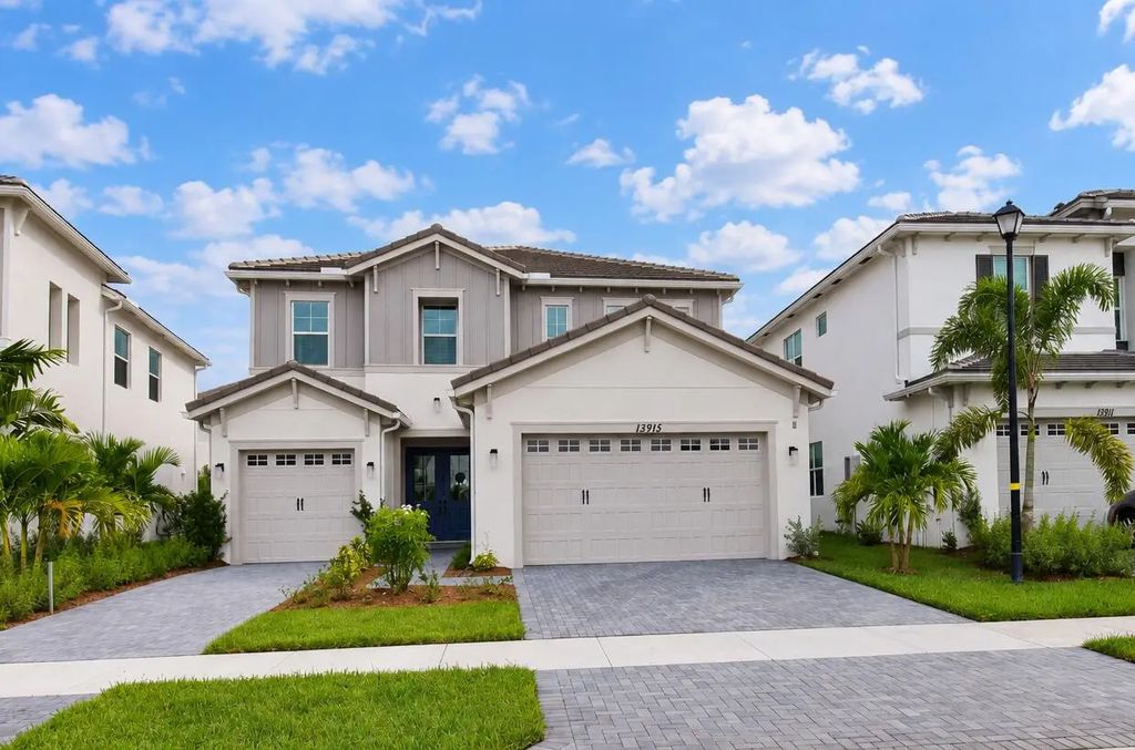 13915 Spruce Pine Drive, Westlake