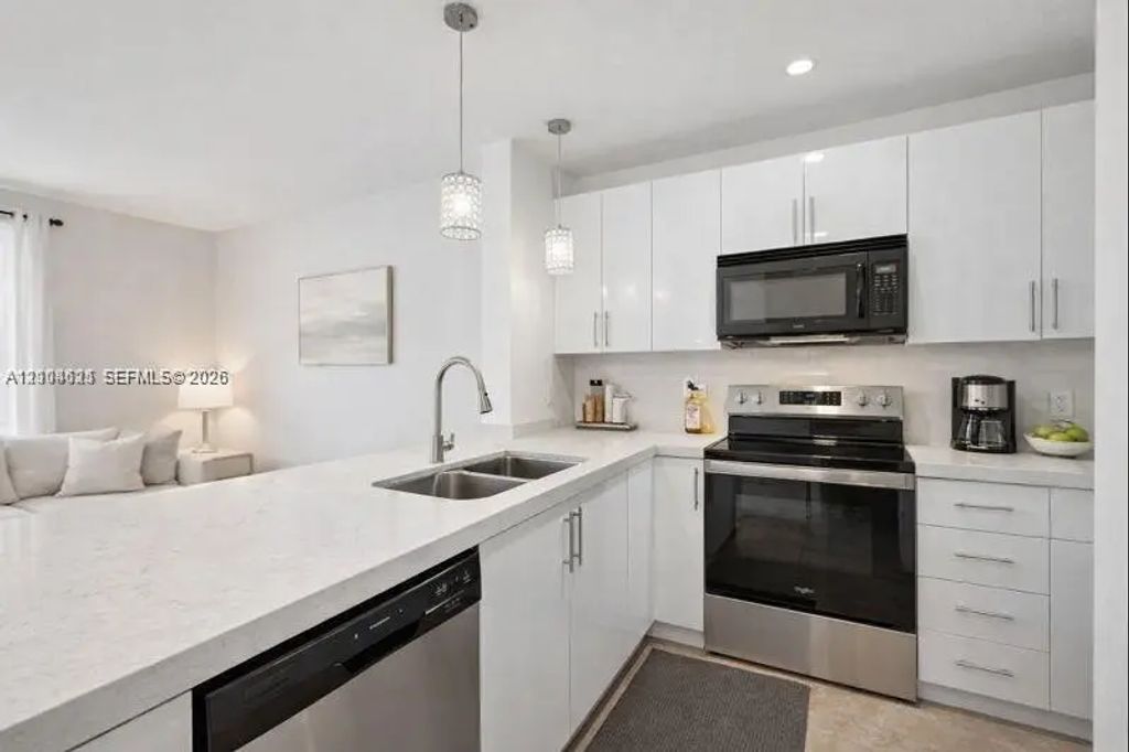 1490 Ne 33rd Road #104-18, Homestead