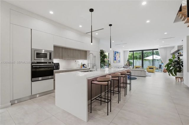 5 of 26 - 2922 Jackson Avenue #2922, Miami, FL