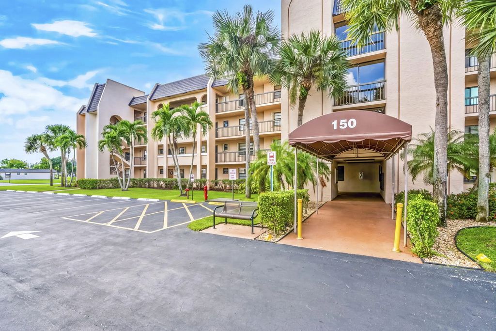 150 Lake Nancy Lane #219, West Palm Beach