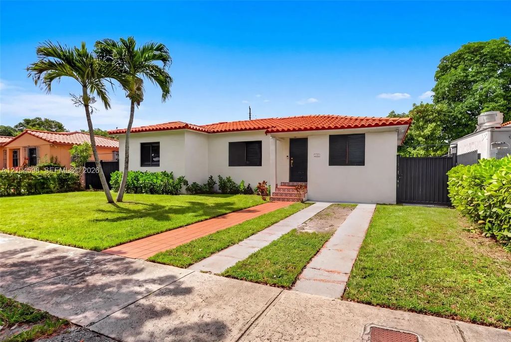 220 Sw 51st Court, Miami