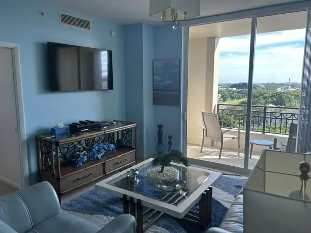 550 Okeechobee Boulevard #725, West Palm Beach