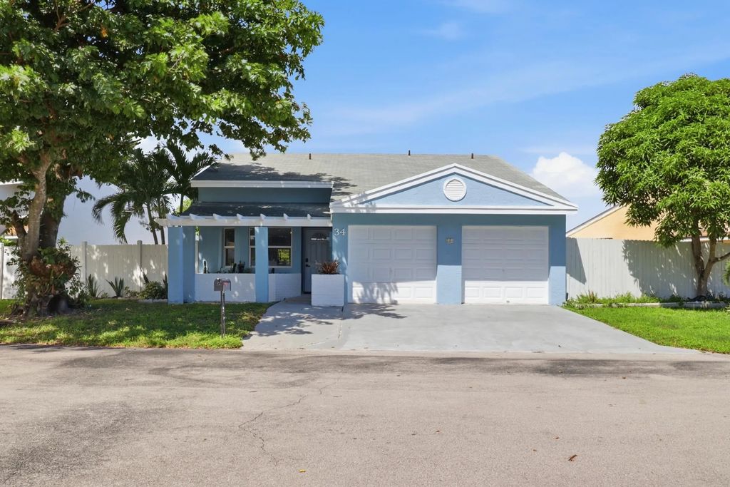 34 Paxford Lane, Boynton Beach