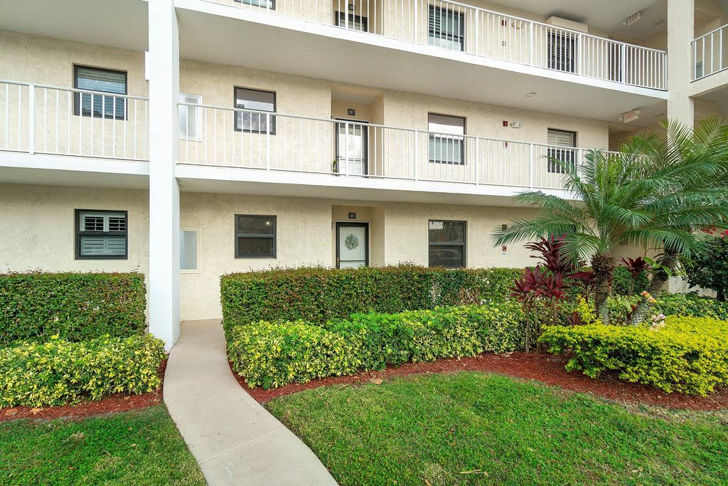 300 N Highway A1a #107c, Jupiter