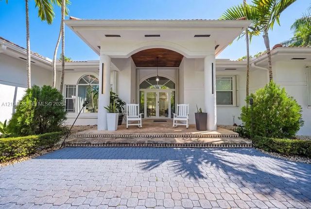 5750 Sw 67th Avenue, Miami
