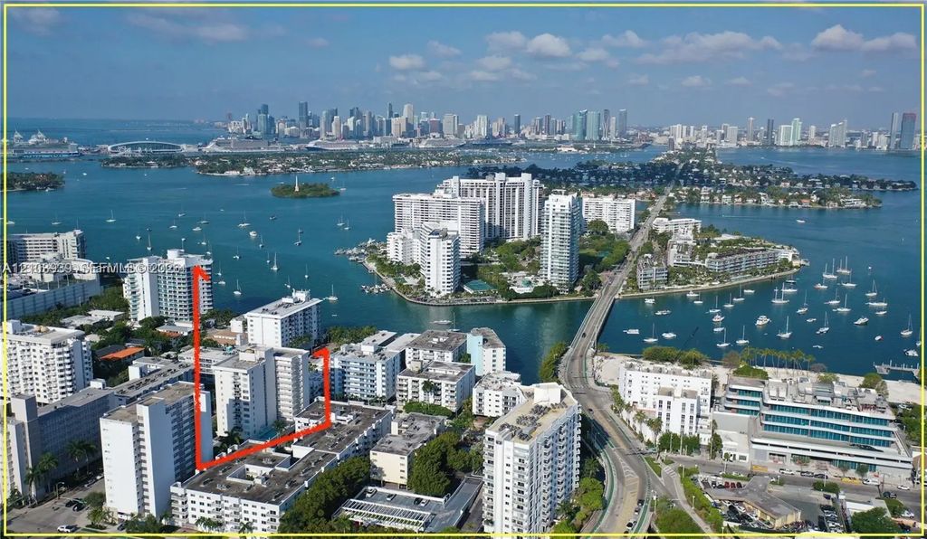 1345 Lincoln Road #704, Miami Beach