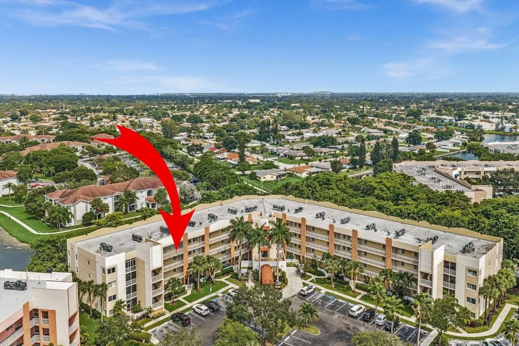 7775 Yardley Drive #403, Tamarac