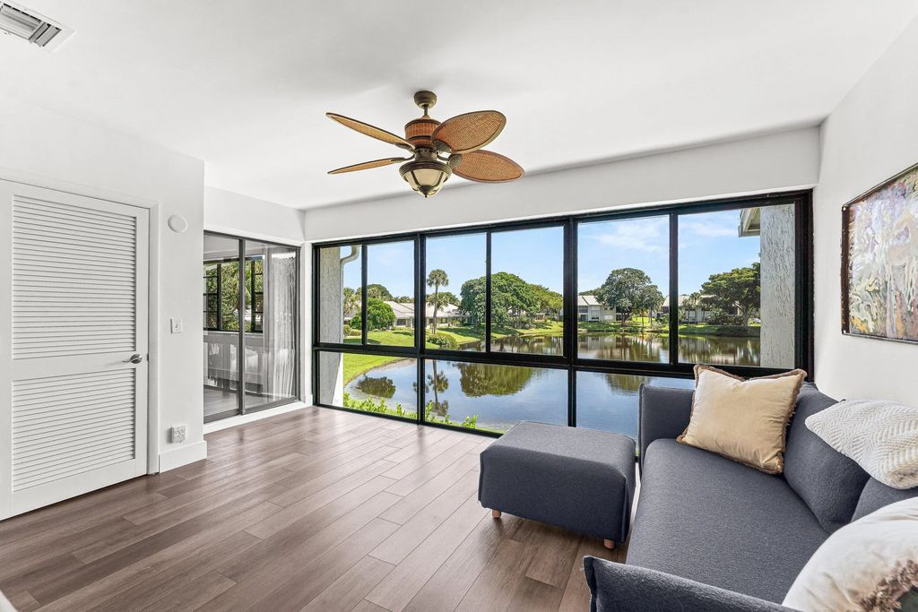 36 Eastgate Drive #d, Boynton Beach