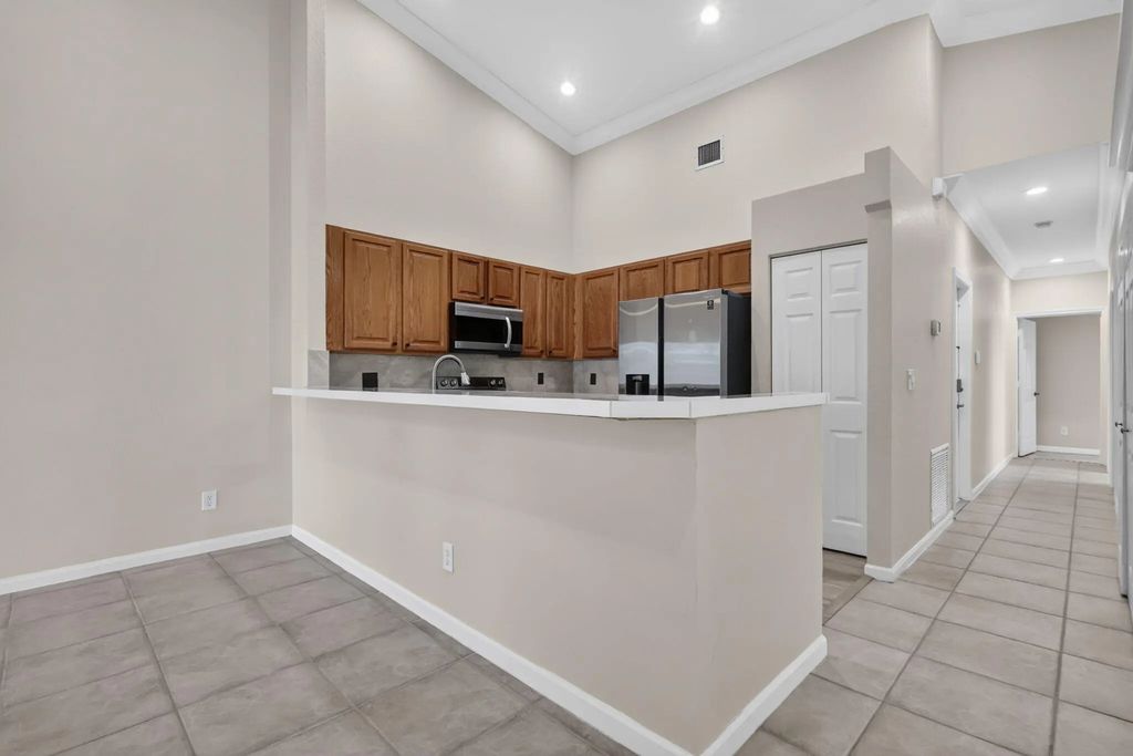 2521 S Coral Trace Circle, Delray Beach