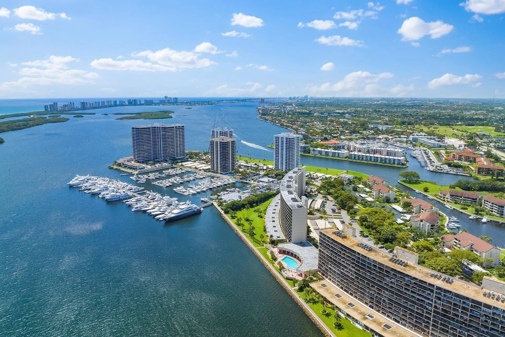 122 Lakeshore Drive #g40, North Palm Beach