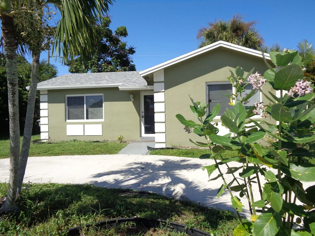 9907 Liberty Court, Boca Raton