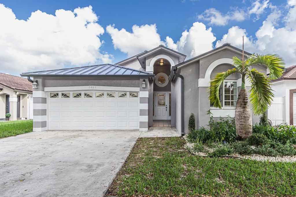 7461 Nw 167th Terrace, Hialeah